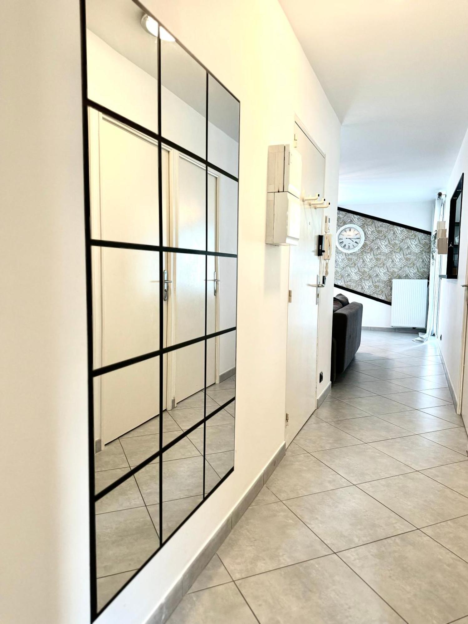 Appart' Calme - 48M² - Proche Versailles - Paris Еланкор Екстериор снимка