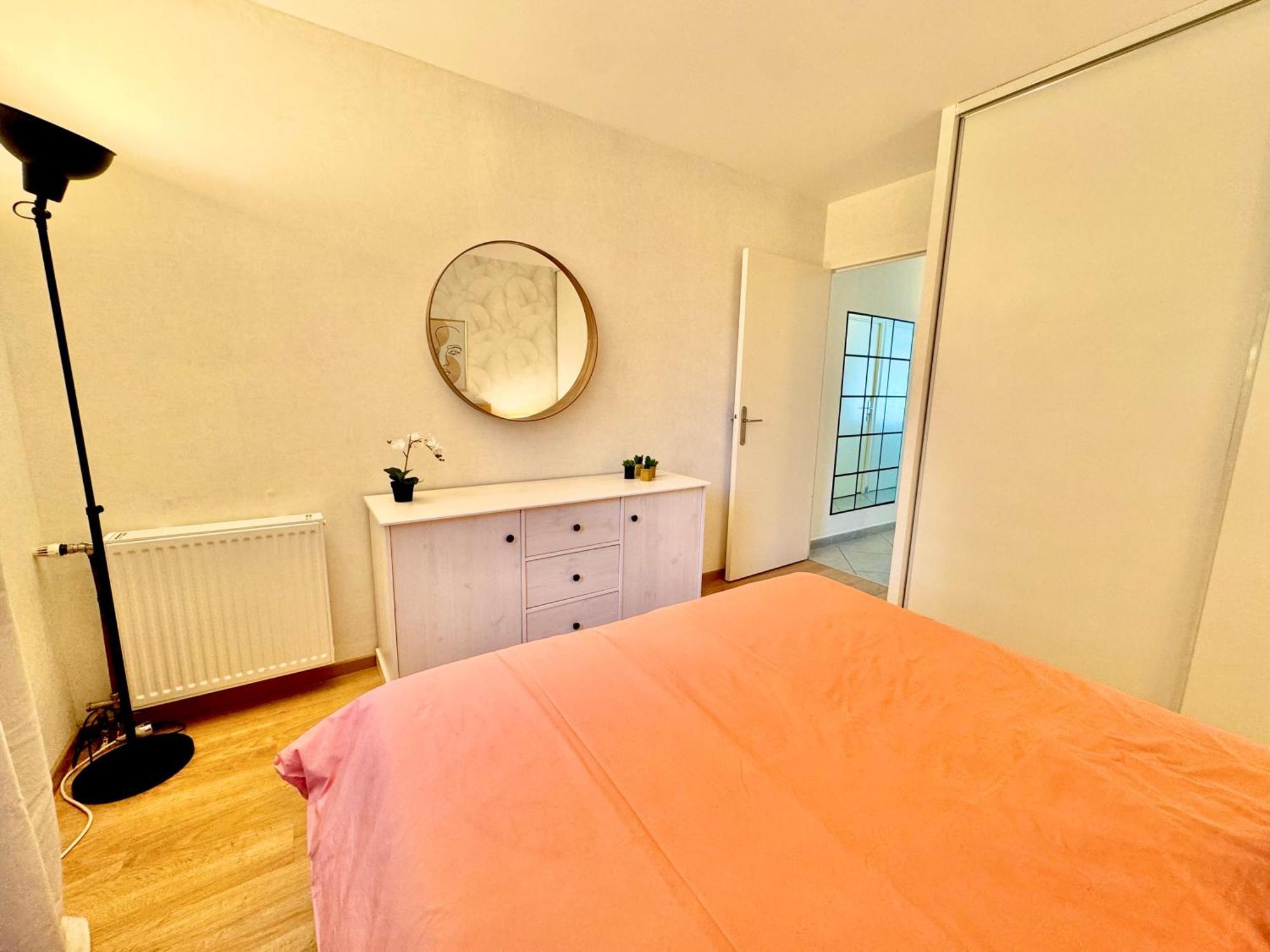 Appart' Calme - 48M² - Proche Versailles - Paris Еланкор Екстериор снимка
